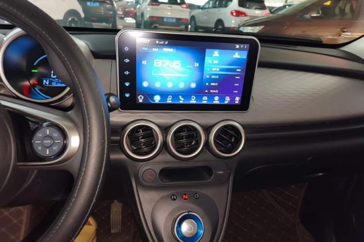 Used ORA Black Cat 2021 301 km Basic Version Audio And AC Panel