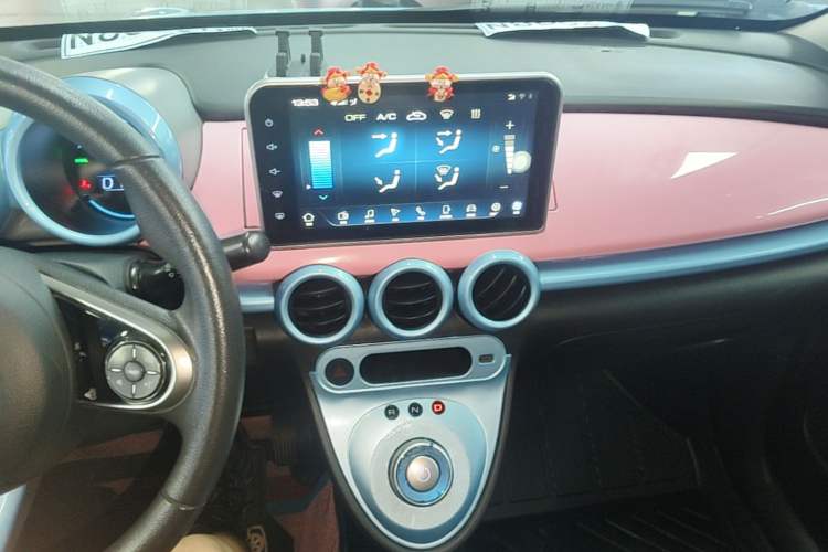 Used ORA Black Cat 2021 351 km Luxury Version Audio And AC Panel