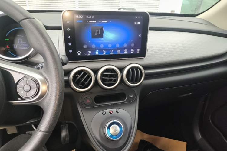 Used ORA Black Cat 2021 351 km Standard Version Audio And AC Panel