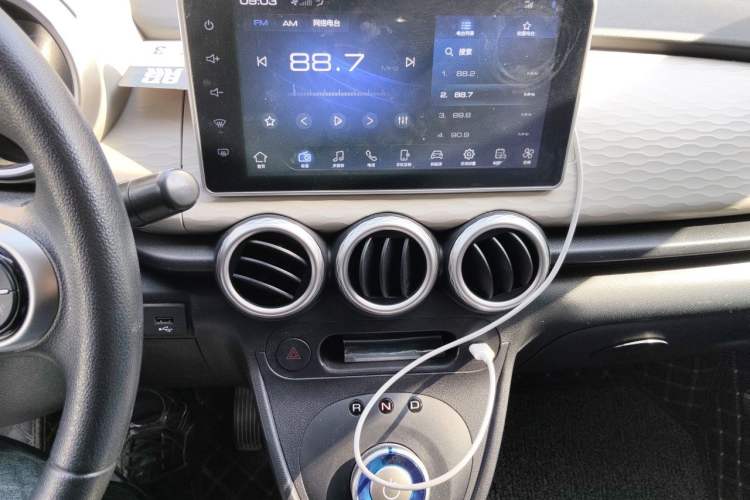 Used ORA Black Cat 2021 301 km Basic Version Audio And AC Panel