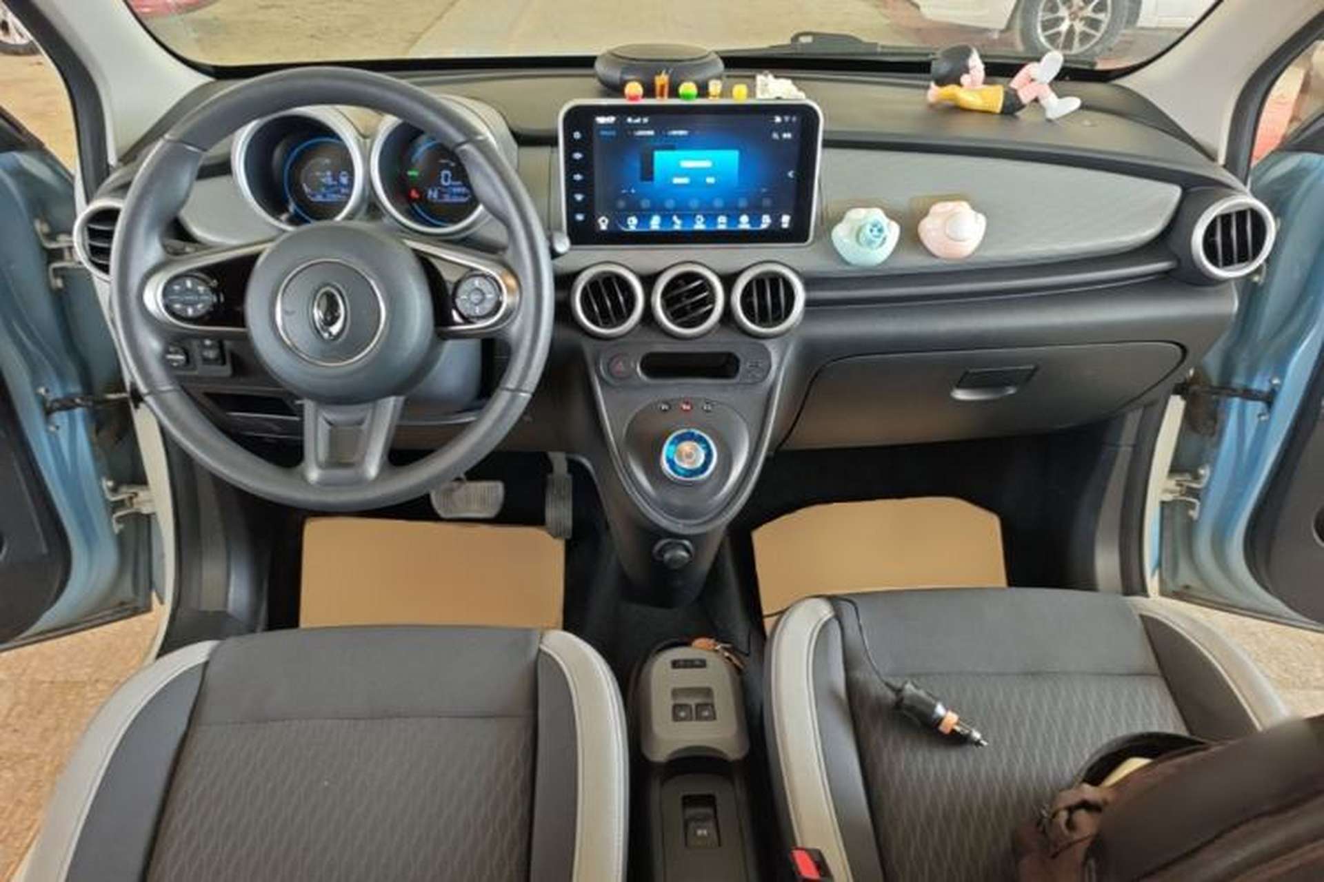 Used ORA Black Cat 2021 301km Cute Pet Edition Center Console