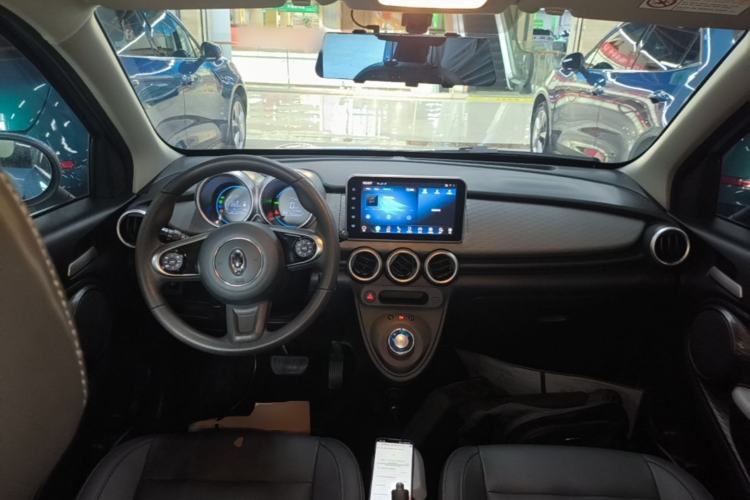 Used ORA Black Cat 2021 351 km Standard Version Center Console