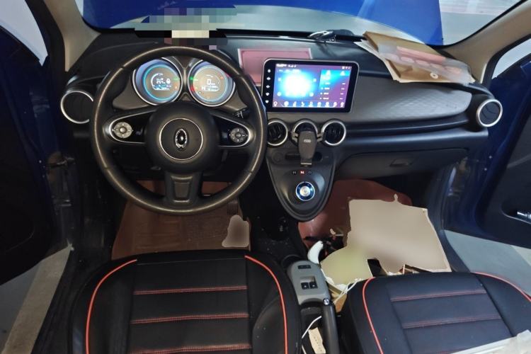 Used ORA Black Cat 2021 301 km Basic Version Center Console