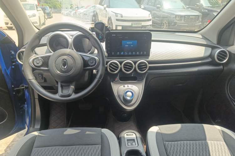 Used ORA Black Cat 2021 301km Cute Pet Edition Center Console