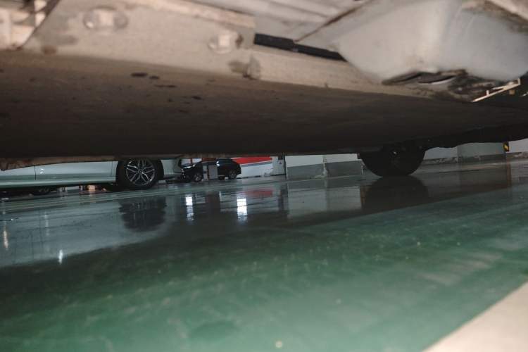 Used ORA Black Cat 2021 351 km Standard Version Chassis Rear Right