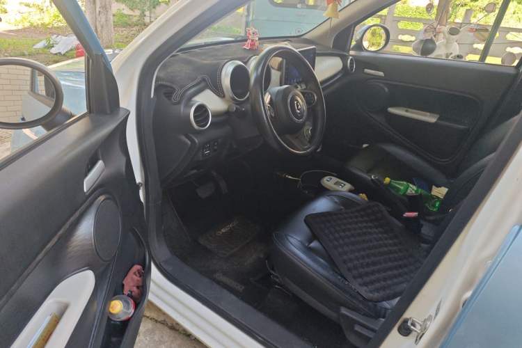 Used ORA Black Cat 2021 351 km Standard Version Driver Seat