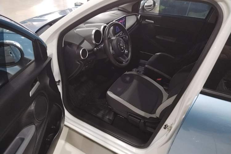 Used ORA Black Cat 2021 351 km Luxury Version Driver Seat