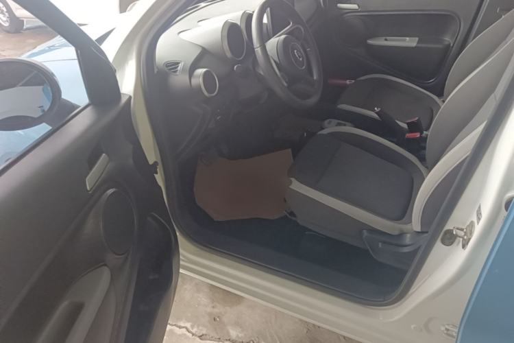 Used ORA Black Cat 2021 301 km Basic Version Driver Seat