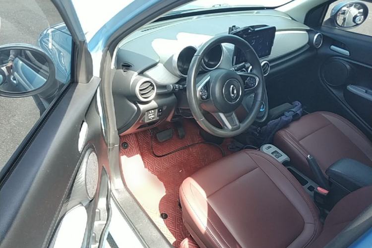 Used ORA Black Cat 2021 301 km Basic Version Driver Seat