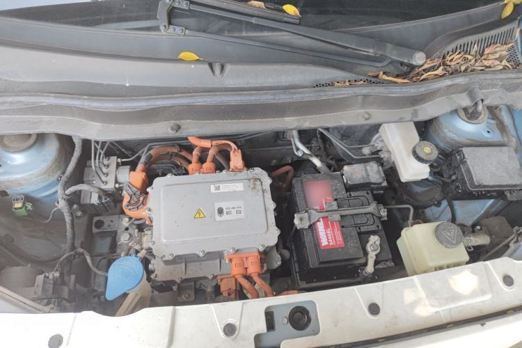 Used ORA Black Cat 2021 301 km Basic Version Engine Bay