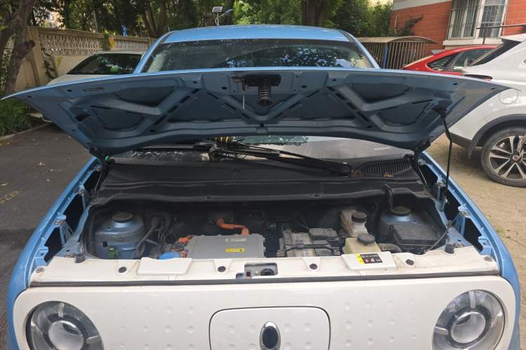 Used ORA Black Cat 2021 351 km Standard Version Engine Bay