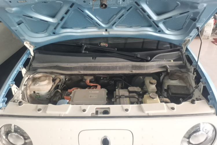 Used ORA Black Cat 2021 351 km Standard Version Engine Bay