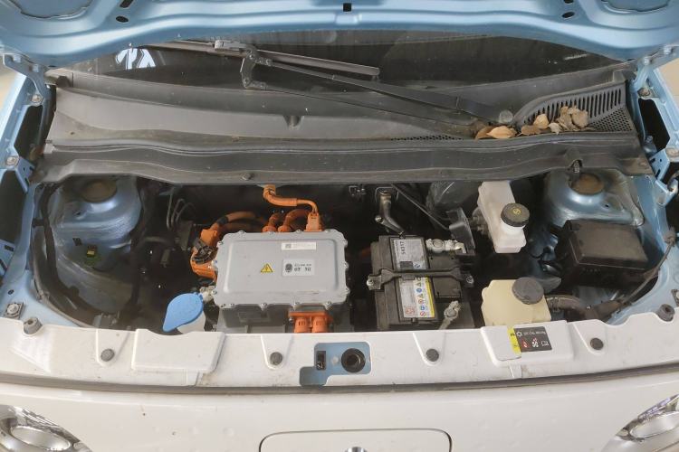 Used ORA Black Cat 2021 301 km Basic Version Engine Bay