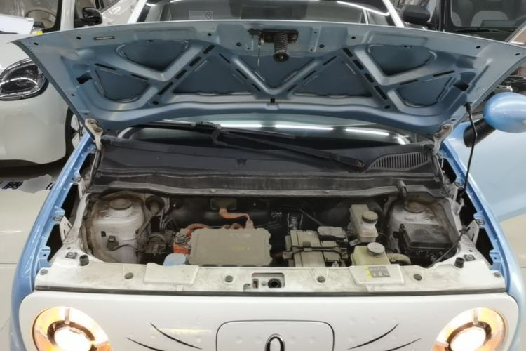 Used ORA Black Cat 2021 351 km Standard Version Engine Bay