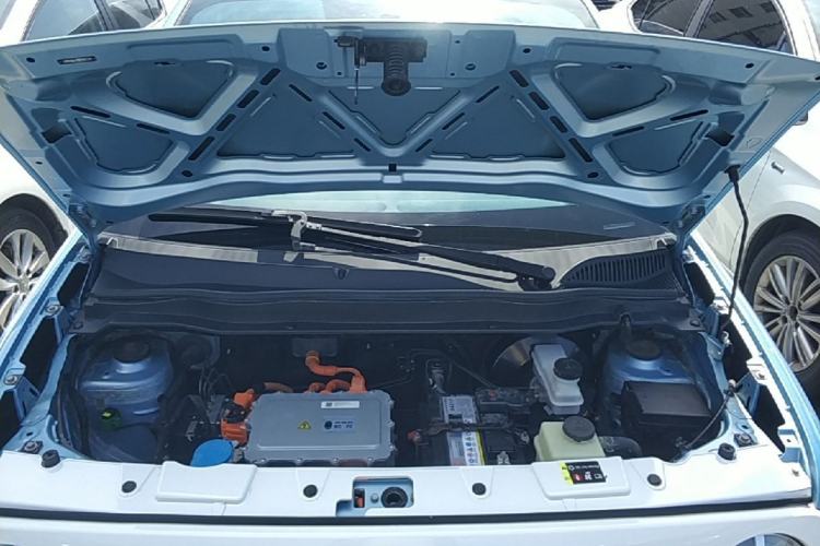 Used ORA Black Cat 2021 301 km Basic Version Engine Bay