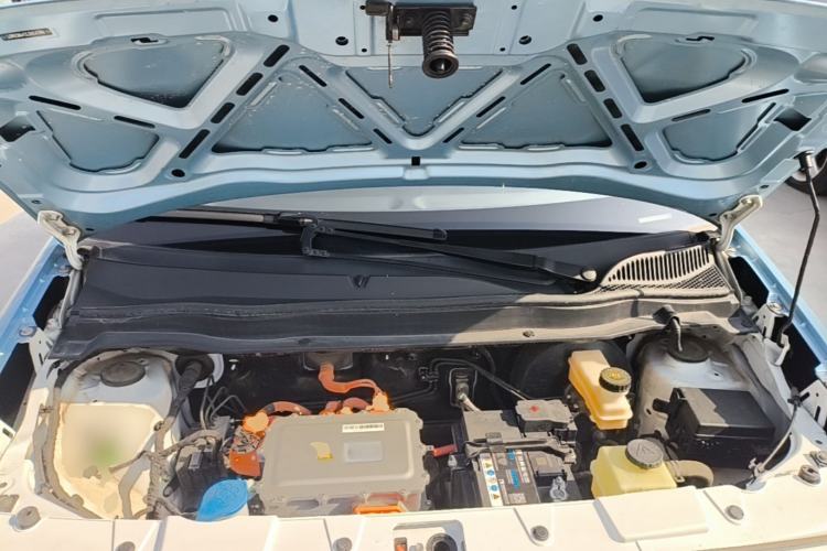 Used ORA Black Cat 2021 301 km Basic Version Engine Bay