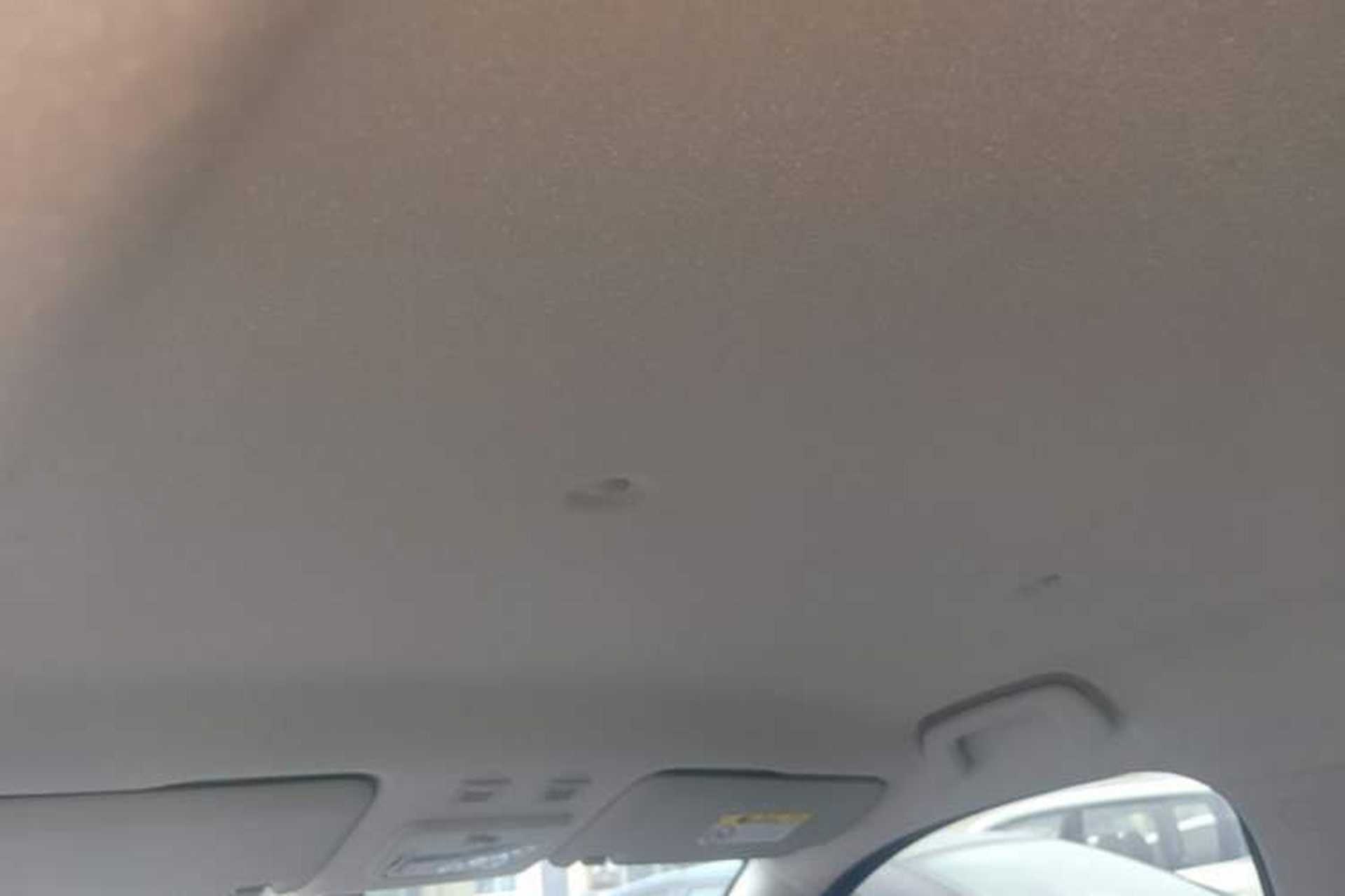 Used ORA Black Cat 2021 301 km Basic Version Headliner