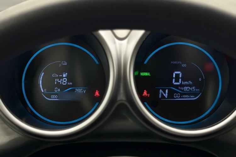Used ORA Black Cat 2021 301 km Basic Version Instrument Cluster