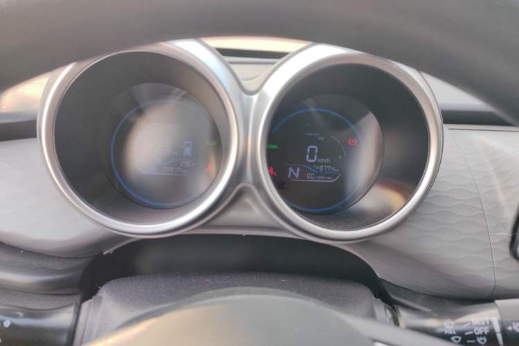 Used ORA Black Cat 2021 301 km Basic Version Instrument Cluster