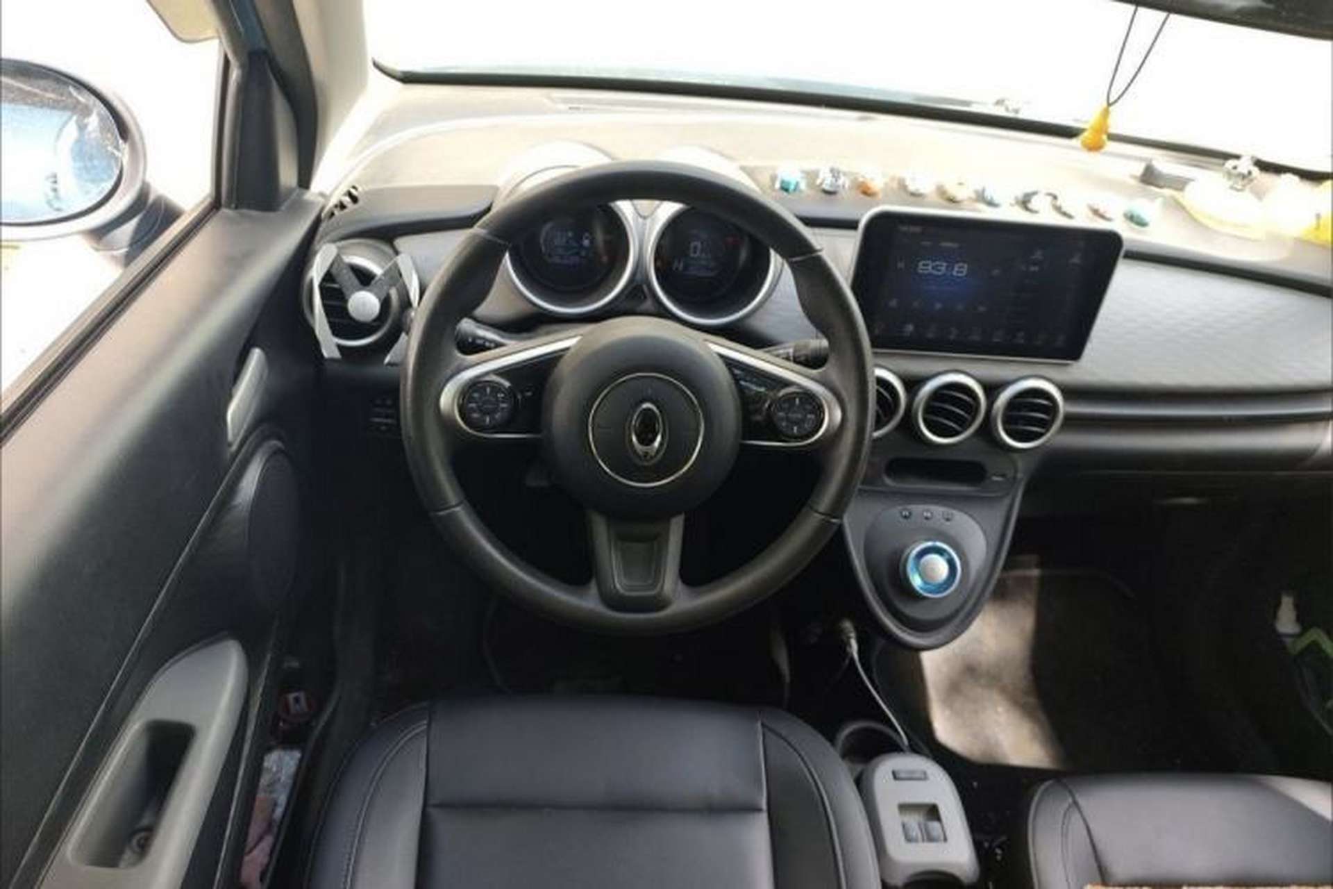 Used ORA Black Cat 2021 351 km Standard Version Interior 1