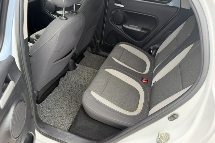 Used ORA Black Cat 2021 351 km Standard Version Interior 2