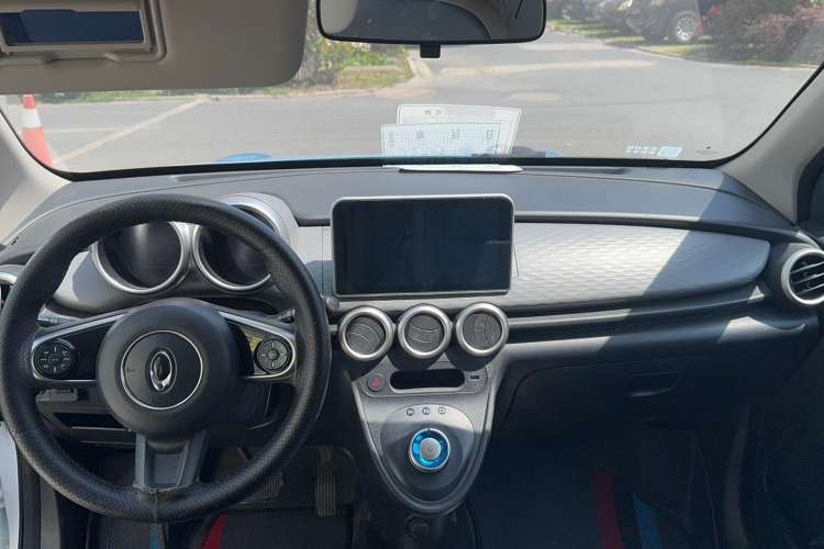 Used ORA Black Cat 2021 301 km Basic Version Interior 2