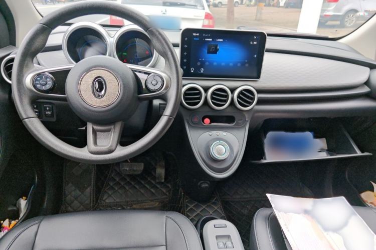 Used ORA Black Cat 2021 351 km Standard Version Interior 2