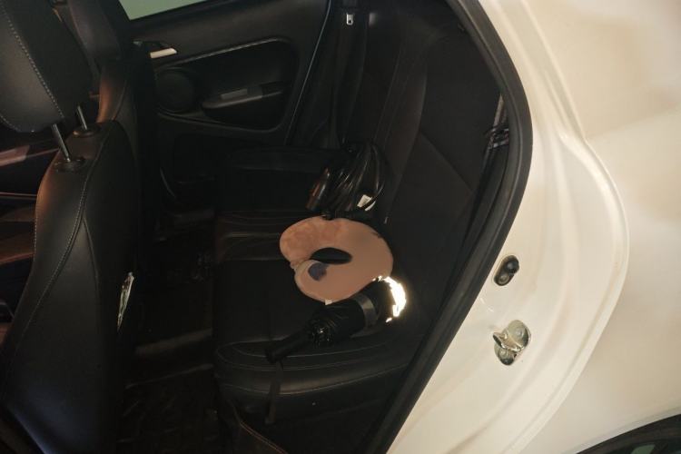 Used ORA Black Cat 2021 351 km Standard Version Interior 4