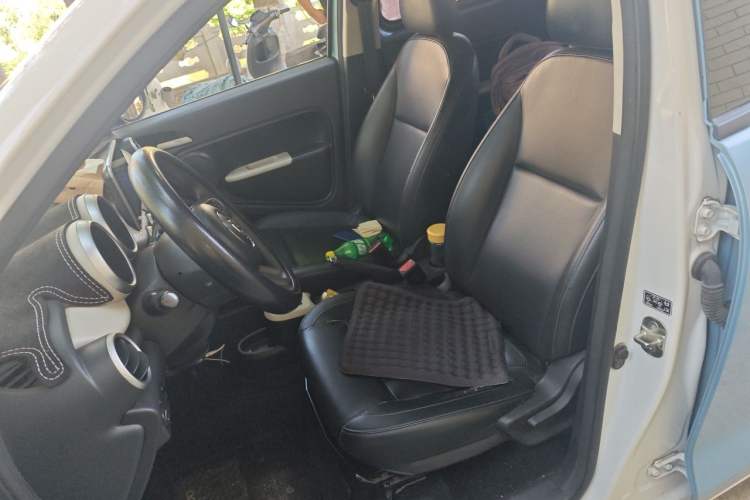 Used ORA Black Cat 2021 351 km Standard Version Left Front Seat