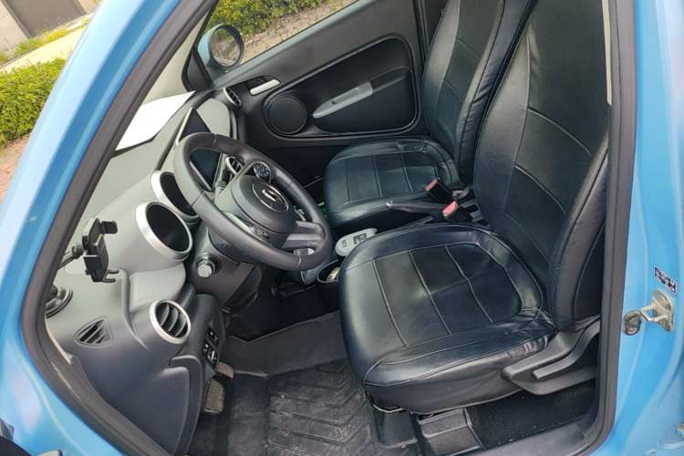 Used ORA Black Cat 2021 301 km Basic Version Left Front Seat