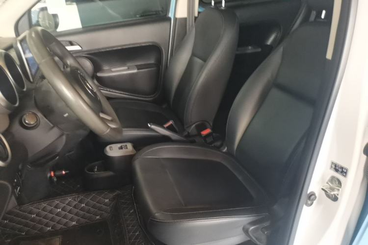 Used ORA Black Cat 2021 351 km Standard Version Left Front Seat