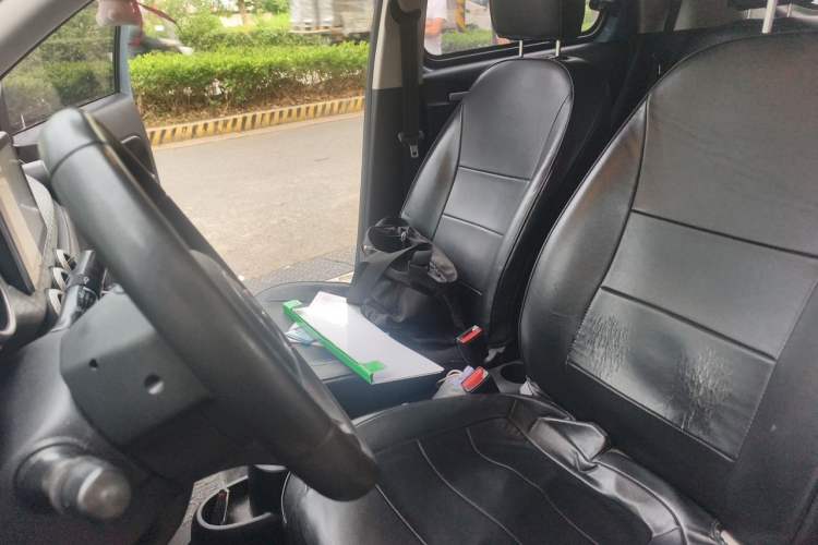 Used ORA Black Cat 2021 351 km Luxury Version Left Front Seat