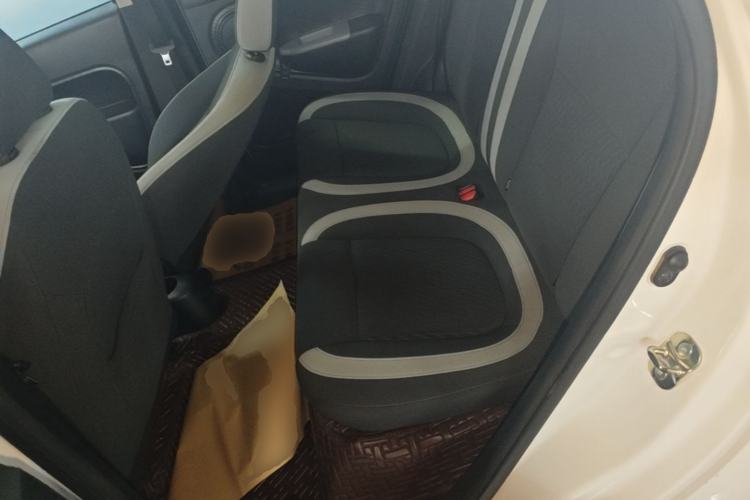 Used ORA Black Cat 2021 301 km Basic Version Left Rear Seat