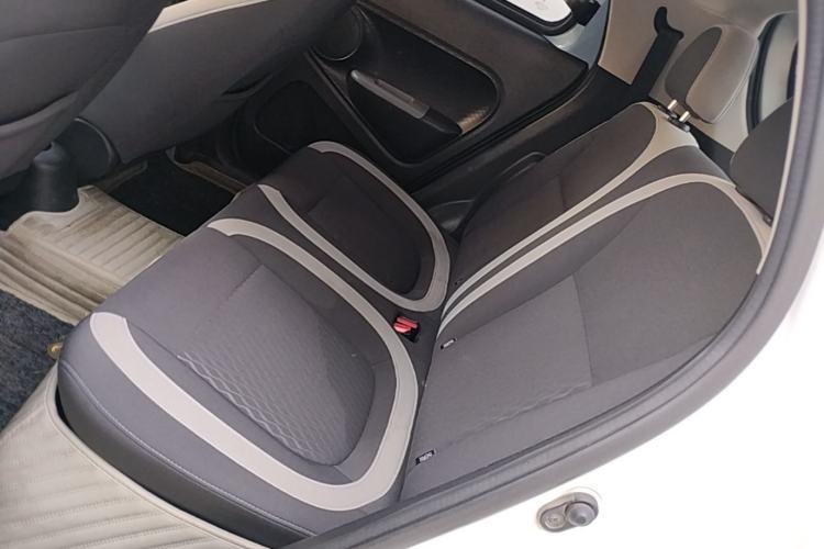 Used ORA Black Cat 2021 301 km Basic Version Left Rear Seat
