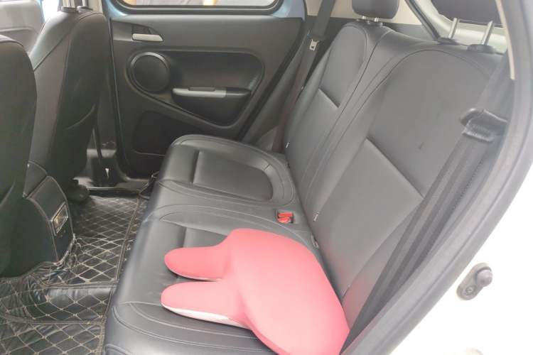 Used ORA Black Cat 2021 351 km Standard Version Left Rear Seat