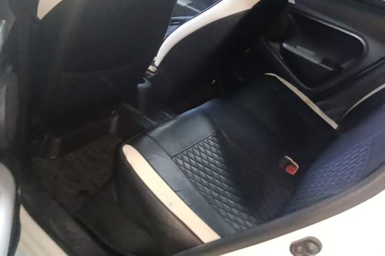 Used ORA Black Cat 2021 301 km Basic Version Left Rear Seat