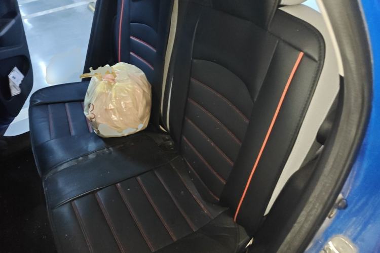 Used ORA Black Cat 2021 301 km Basic Version Left Rear Seat