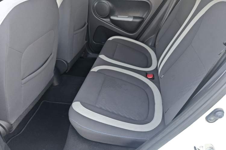 Used ORA Black Cat 2021 351 km Luxury Version Left Rear Seat