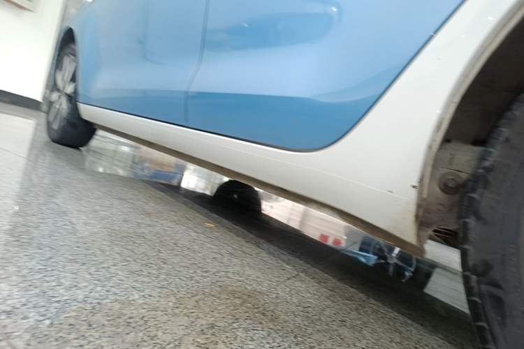 Used ORA Black Cat 2021 351 km Standard Version Left Side Sill