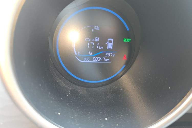 Used ORA Black Cat 2021 351 km Standard Version Odometer Close Up