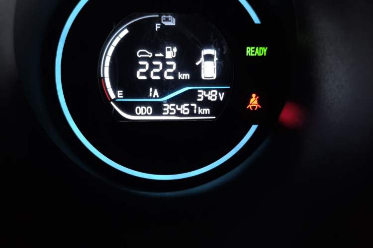 Used ORA Black Cat 2021 351 km Standard Version Odometer Close Up