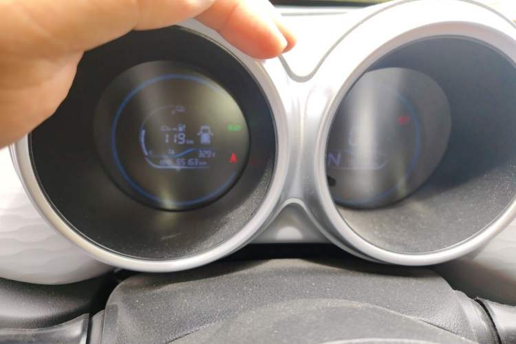 Used ORA Black Cat 2021 351 km Standard Version Odometer Close Up