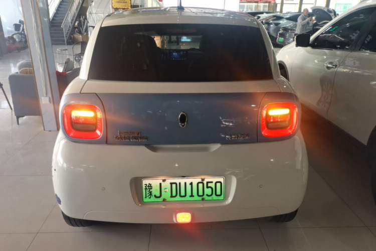 Used ORA Black Cat 2021 351 km Standard Version Rear