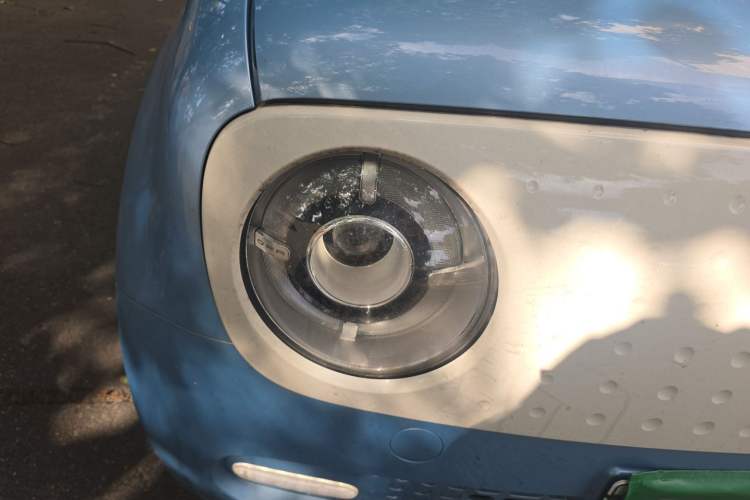 Used ORA Black Cat 2021 351 km Standard Version Right Front Headlight