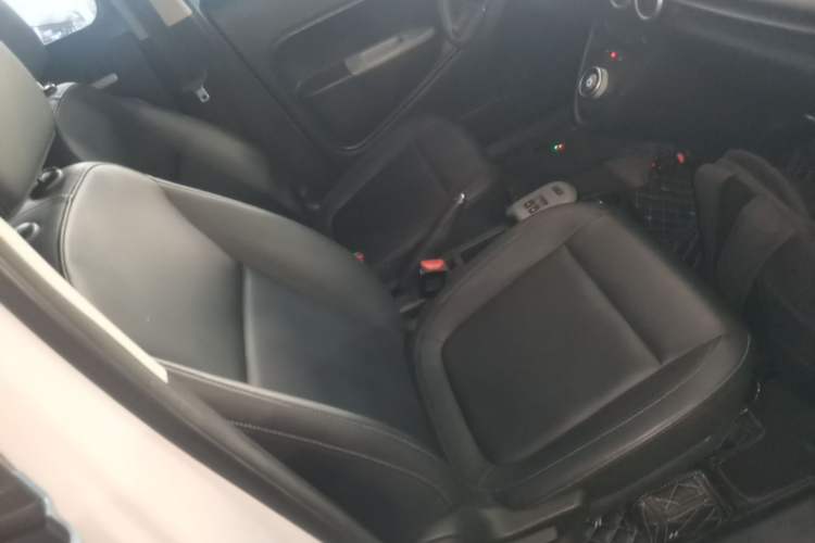 Used ORA Black Cat 2021 351 km Standard Version Right Front Seat