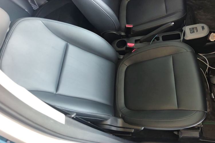 Used ORA Black Cat 2021 351 km Standard Version Right Front Seat
