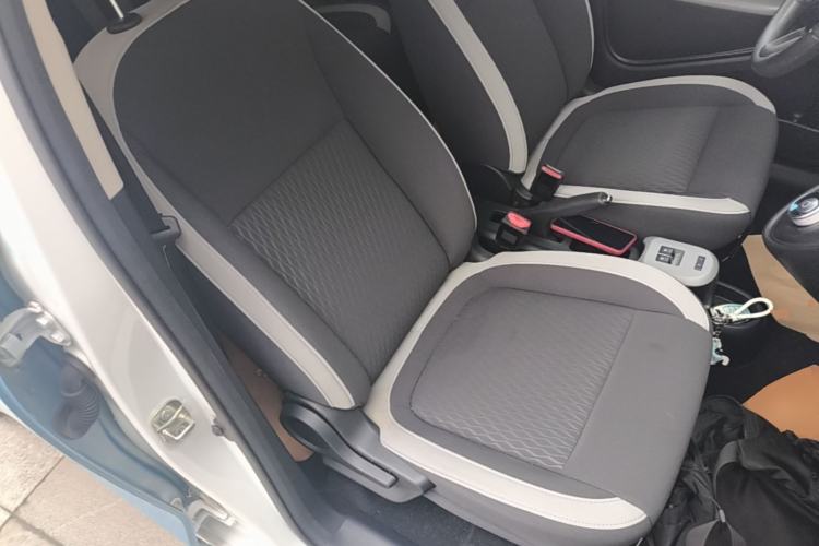 Used ORA Black Cat 2021 351 km Standard Version Right Front Seat