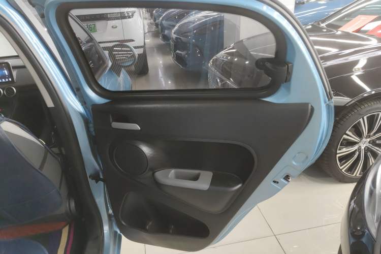 Used ORA Black Cat 2021 301 km Basic Version Right Rear Door Interior