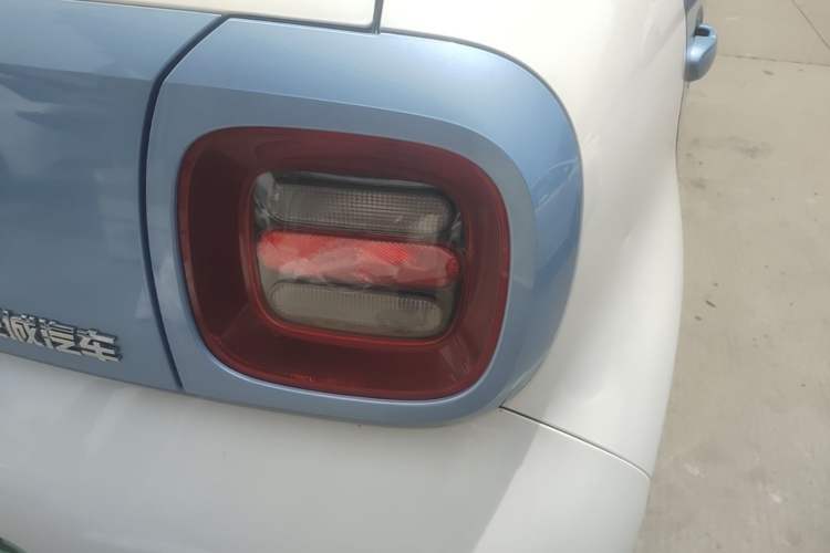 Used ORA Black Cat 2021 301km Cute Pet Edition Right Rear Taillight