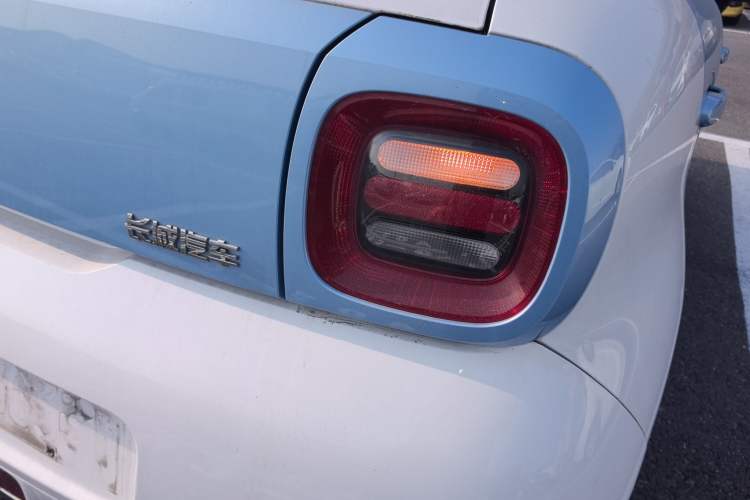 Used ORA Black Cat 2021 301km Cute Pet Edition Right Rear Taillight